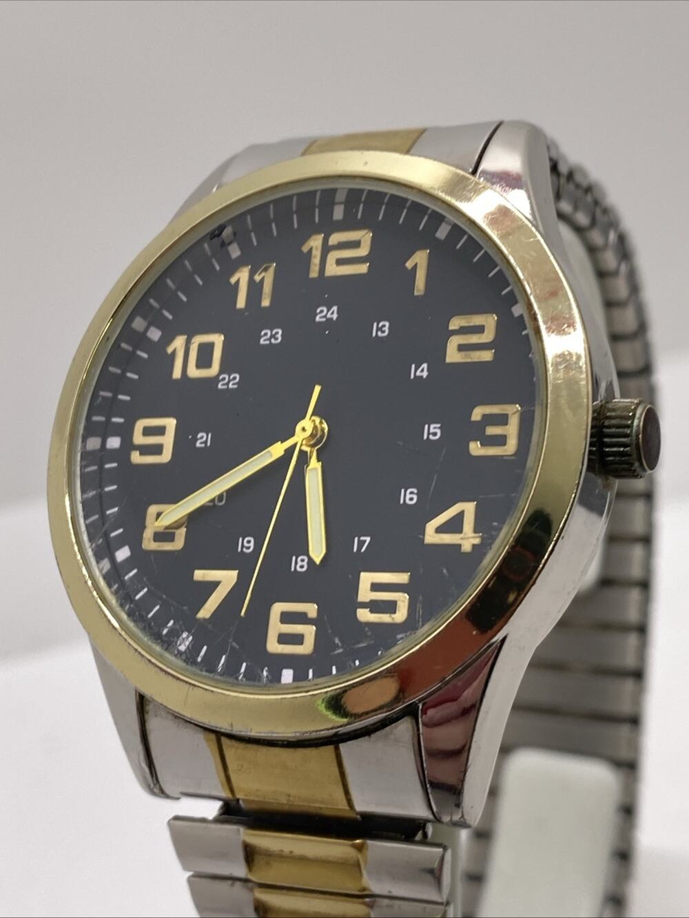 Mens Silver Gold Stretch Watch New Batteey